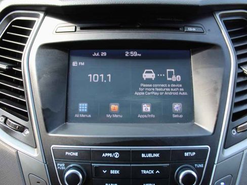 Used 2017 Hyundai Santa Fe Sport AWD/4WD image 21