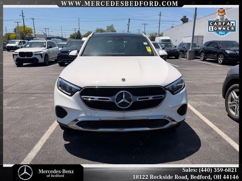 Used 2023 Mercedes-Benz GLC 300 4MATIC image 2