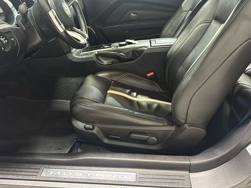 Used 2014 Ford Mustang GT Premium RWD image 14