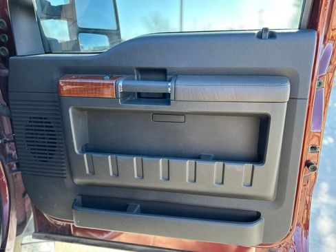 Used 2015 Ford F350 King Ranch w/ FX4 Off-Road Package AWD/4WD image 32