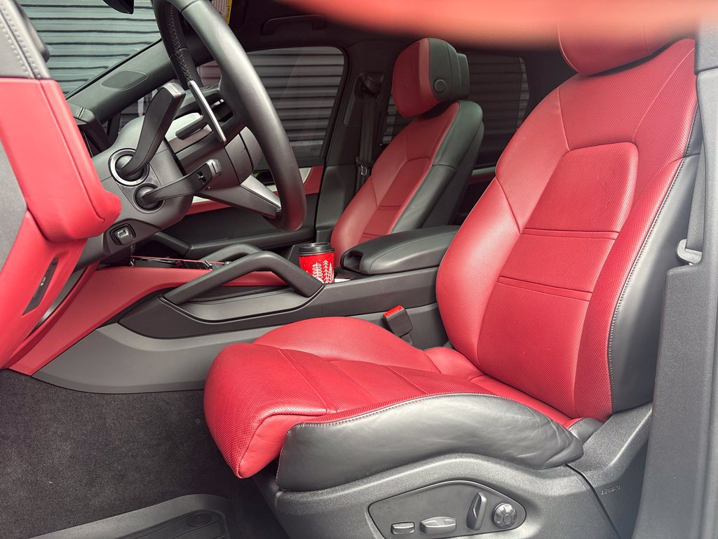 Certified 2024 Porsche Cayenne S AWD/4WD image 15
