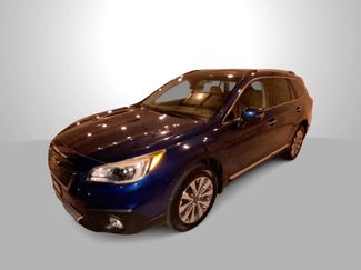 Used 2017 Subaru Outback 2.5i Touring w/ Popular Package #5A AWD/4WD video 1