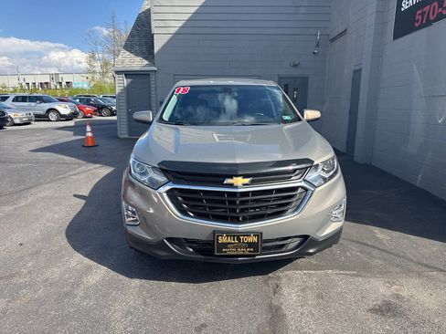 Used 2018 Chevrolet Equinox LT AWD/4WD image 2