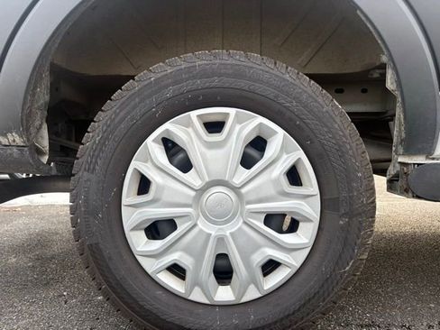 Used 2024 Ford Transit 250 Low Roof w/ Exterior Upgrade Package image 19