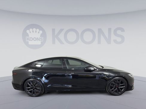 Used 2023 Tesla Model S Standard Range image 8