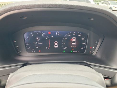 Used 2023 Honda Accord EX image 26