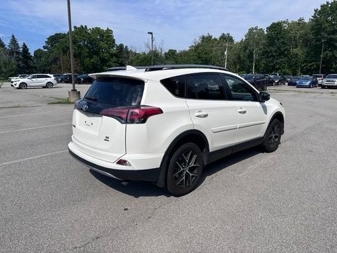 Used 2017 Toyota RAV4 SE w/ Power Special Value Package AWD/4WD image 3