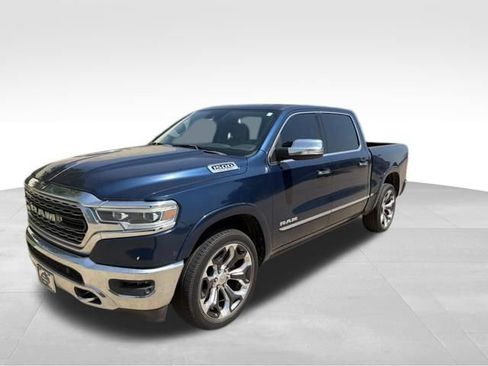 Used 2019 RAM 1500 Limited AWD/4WD image 9