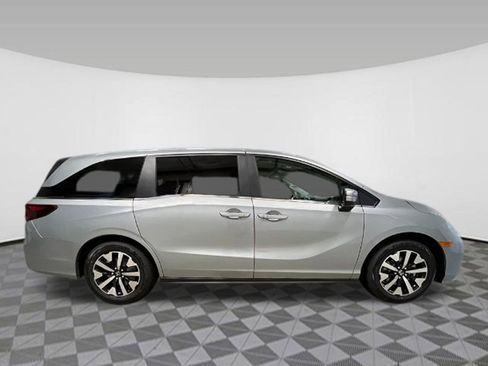 New 2026 Honda Odyssey EX-L image 6