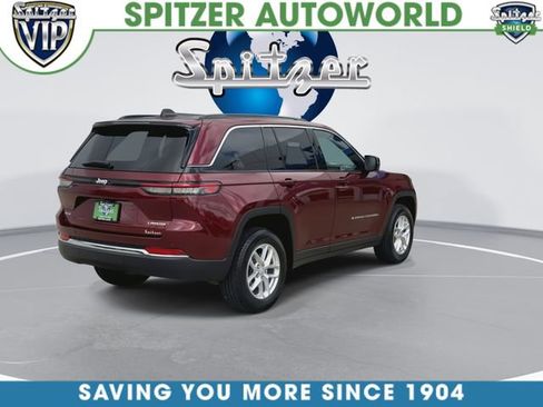 Used 2024 Jeep Grand Cherokee Laredo X AWD/4WD image 9