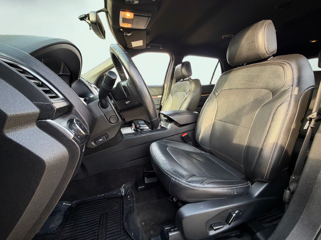 Used 2017 Ford Explorer Limited AWD/4WD image 44