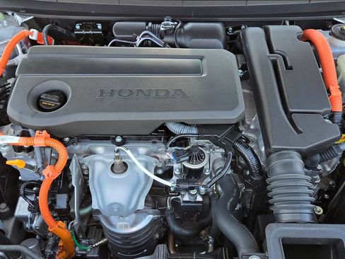 Used 2024 Honda Accord Sport image 27