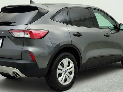 Used 2022 Ford Escape S FWD image 5