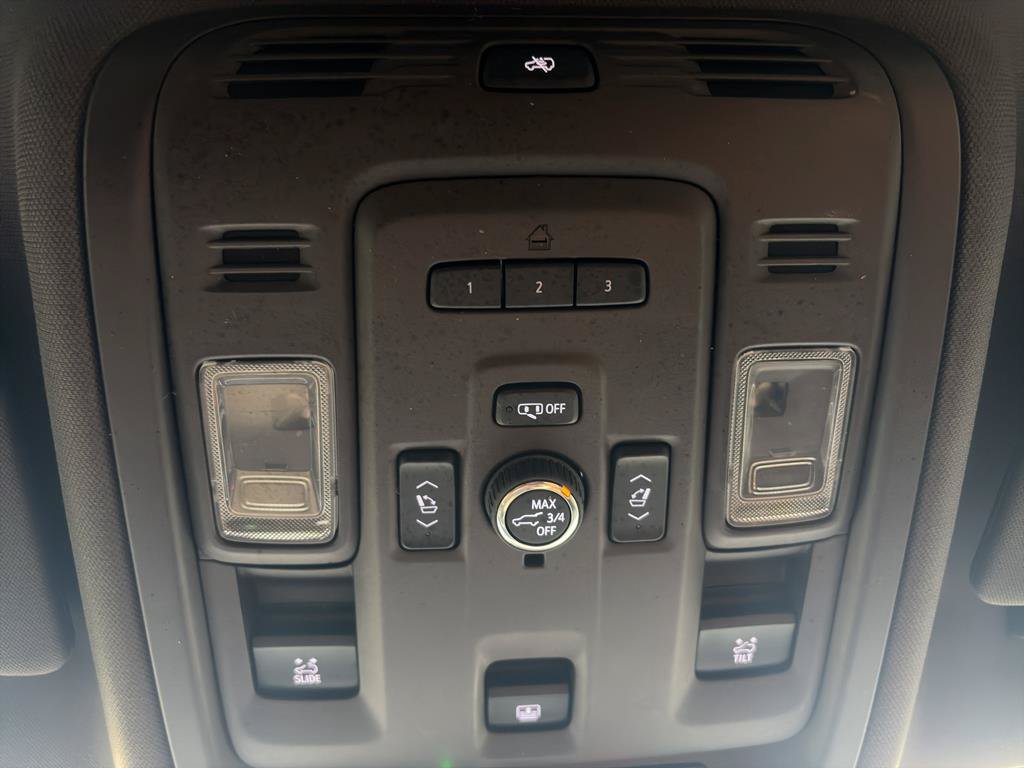 Used 2021 Cadillac Escalade ESV Sport AWD/4WD image 21