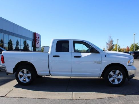 Used 2024 RAM 1500 Classic SLT image 6