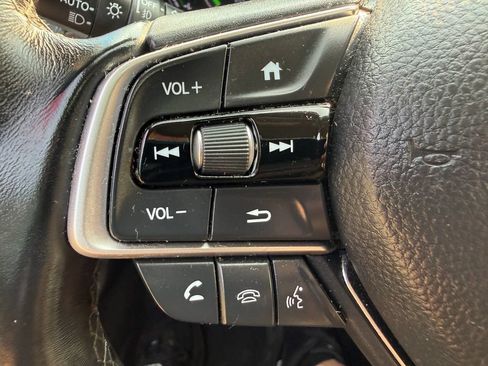 Used 2020 Honda Accord Touring image 20