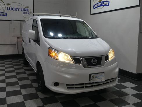 Used 2017 Nissan NV200 SV image 5