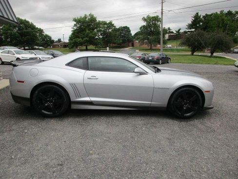 Used 2010 Chevrolet Camaro LT w/ LPO, Ground Effects Package RWD image 11