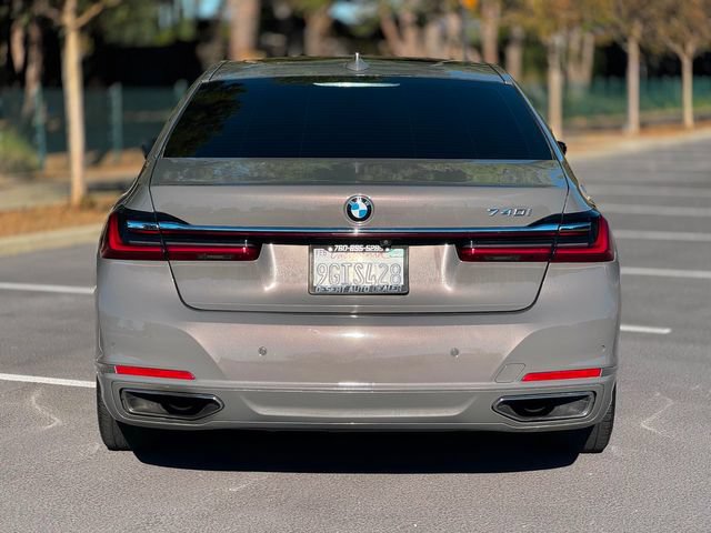 Used 2020 BMW 740i RWD image 14