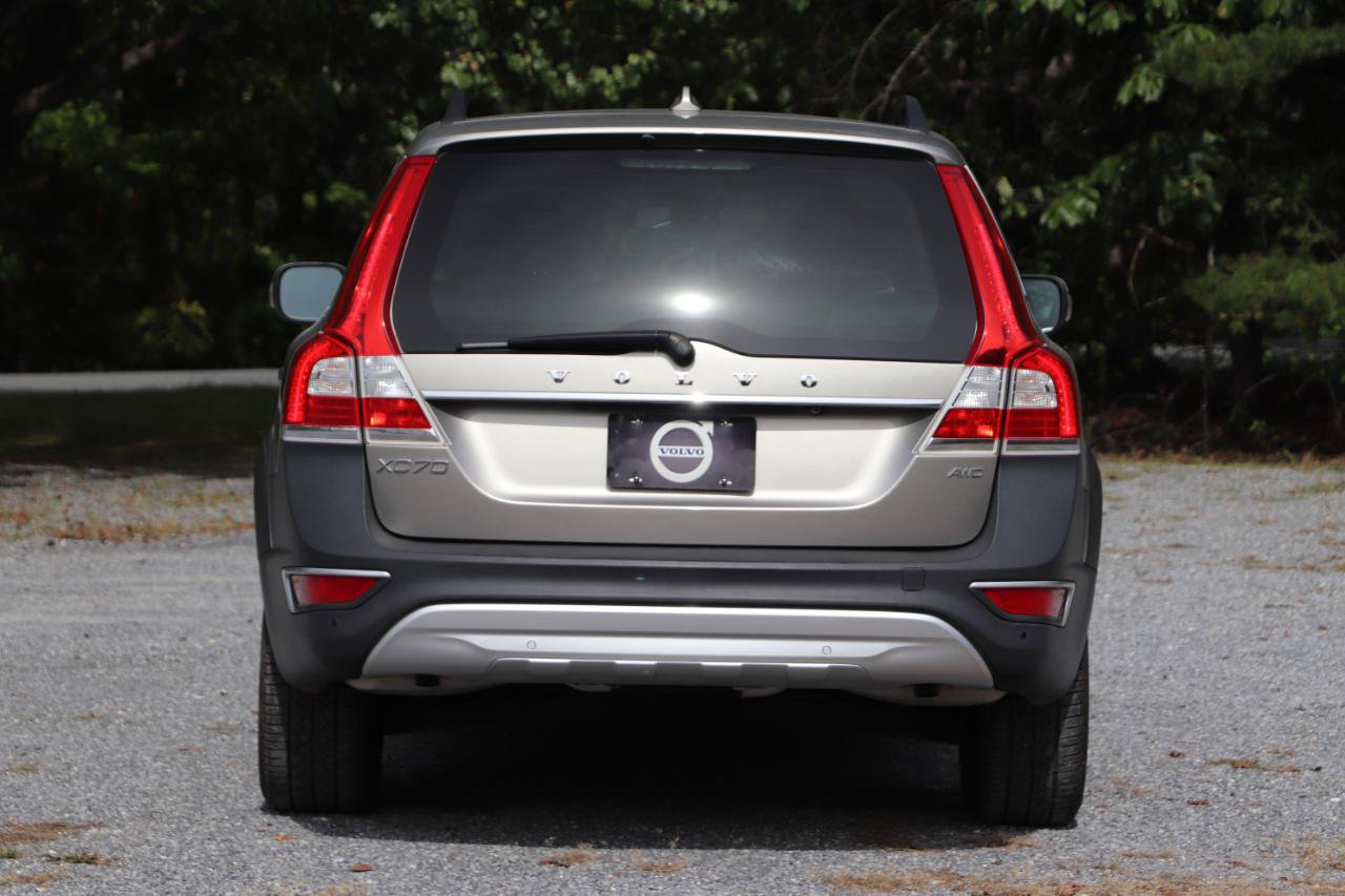 Used 2014 Volvo XC70 3.2 AWD/4WD image 4
