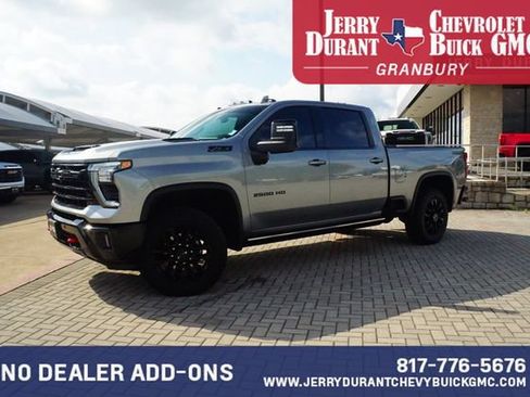 Used 2025 Chevrolet Silverado 2500 LTZ w/ Trail Boss Package AWD/4WD image 4