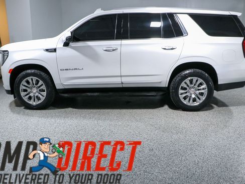 Used 2023 GMC Yukon Denali AWD/4WD image 10