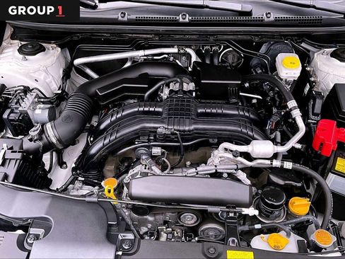 Used 2024 Subaru Crosstrek 2.0i Premium image 32