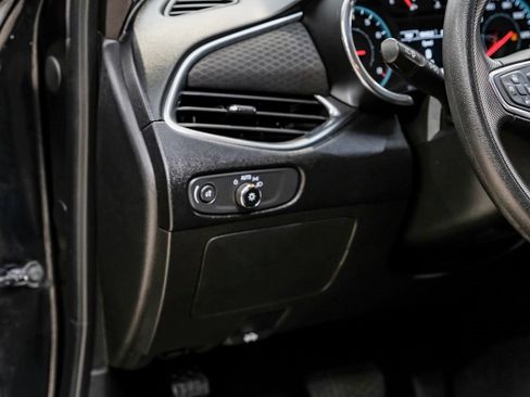 Used 2019 Chevrolet Malibu LT image 33