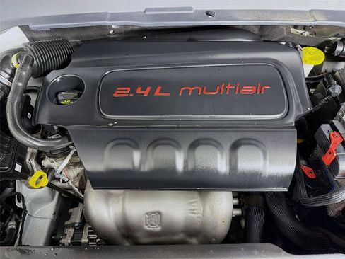Used 2022 Jeep Compass Latitude w/ Convenience Group AWD/4WD image 32