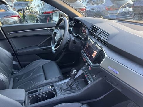 Used 2023 Audi Q3 2.0T Premium Plus w/ Premium Plus Package image 27