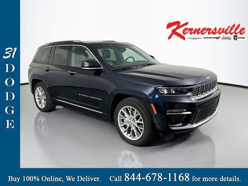 Used 2022 Jeep Grand Cherokee Summit AWD/4WD image 1