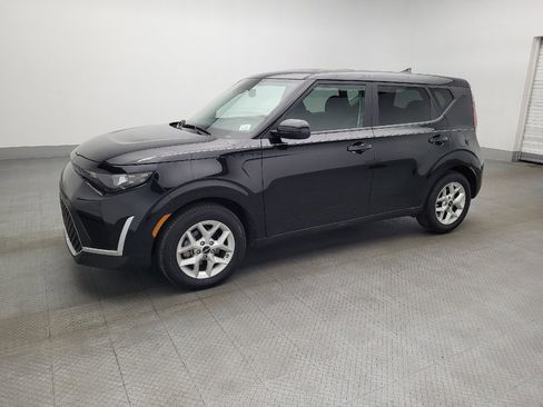 Used 2023 Kia Soul LX w/ Option Group 015 image 2
