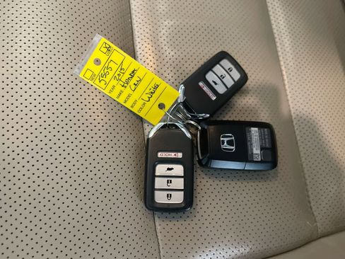 Used 2015 Honda CR-V EX-L image 26