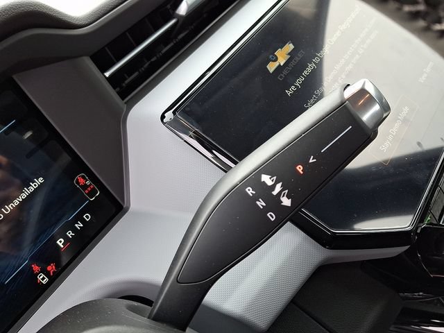 New 2027 Chevrolet Bolt LT w/ Comfort Package FWD image 7