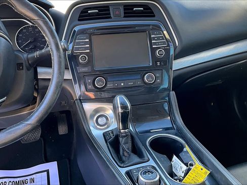 Used 2017 Nissan Maxima 3.5 SL image 6