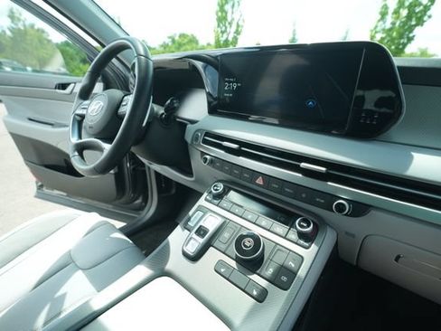 Used 2025 Hyundai Palisade SEL FWD image 38