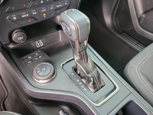 Used 2022 Ford Ranger XLT w/ Equipment Group 302A High image 13