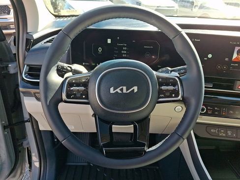 New 2026 Kia Carnival SX Prestige image 19