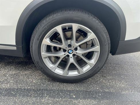 Certified 2024 BMW X5 xDrive40i w/ Premium Package AWD/4WD image 26
