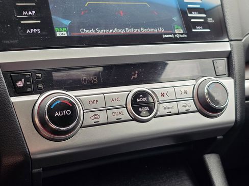 Used 2017 Subaru Outback 2.5i Limited AWD/4WD image 39