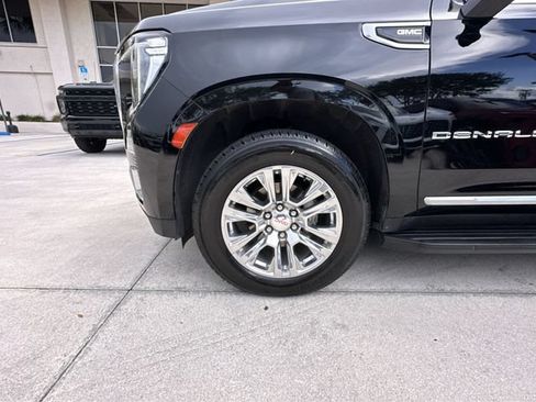 Used 2021 GMC Yukon XL Denali RWD image 18
