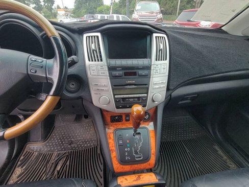 Used 2006 Lexus RX 330 AWD image 12