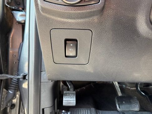 Used 2018 Ford F150 Raptor w/ Equipment Group 802A Luxury AWD/4WD image 8