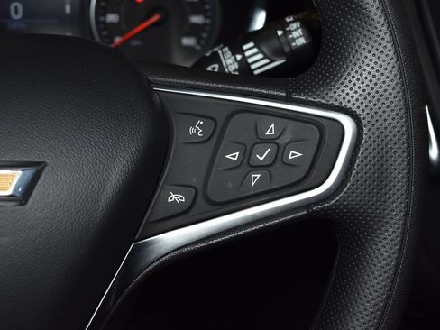 Used 2022 Chevrolet Equinox LT FWD image 9