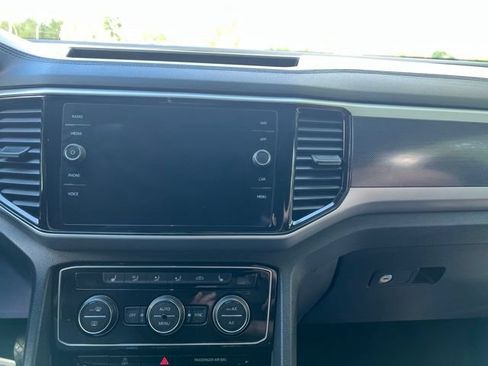 Used 2021 Volkswagen Atlas Cross Sport SEL AWD/4WD image 15