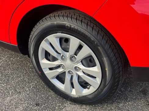 Certified 2025 Kia Soul LX image 7