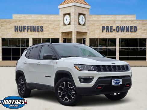 Used 2020 Jeep Compass Trailhawk w/ Cold Weather Group image 1