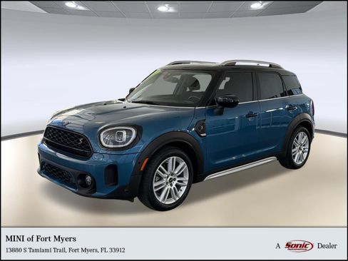 Used 2023 MINI Cooper Countryman S FWD image 1