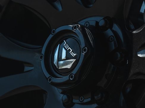 Used 2023 Chevrolet Colorado Trail Boss w/ LPO, Dark Essentials Package image 4