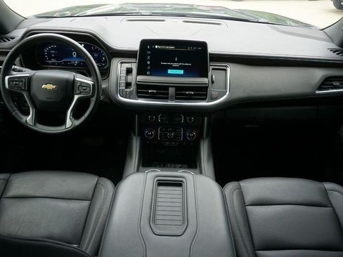 Used 2024 Chevrolet Tahoe LT w/ Luxury Package AWD/4WD image 35